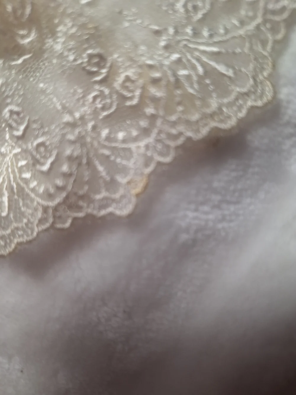 Innocent World Ivory Rose Lace Wrist Cuffs with Blue Bows | Classic Lolita 🎀